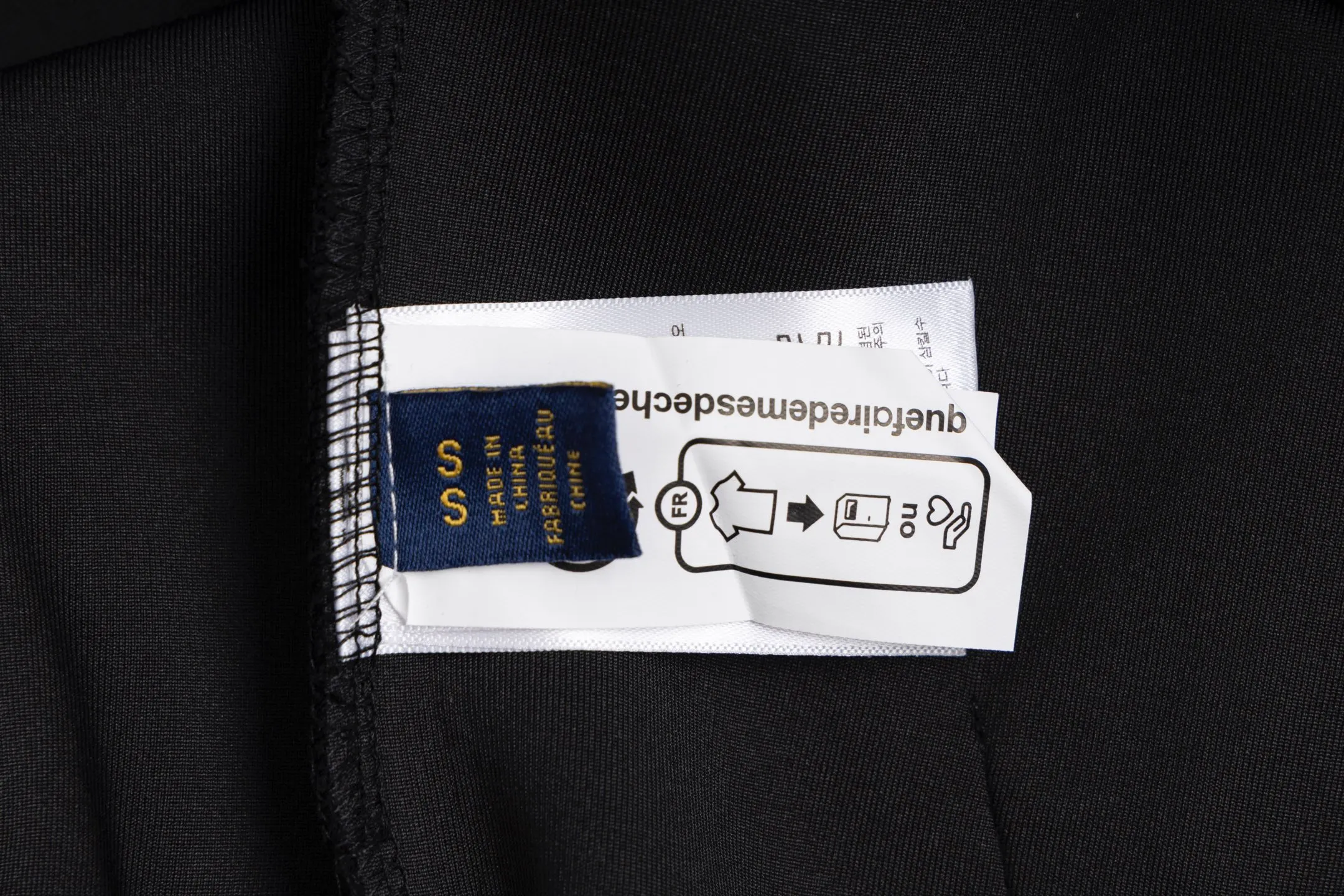 P270 model number B118 Raff embroidered small label hooded jacket POLO official website consistent style Fabric: 450g pure cotton composite material Technology: imported machine full embroidery small label Customized pure cotton two-color stripe thread tight and non-deformation Supporting: complete three labels Cardboard oil paper code sticker packaging High temperature pre-shrinking process before making will not shrink and deformation Imported machine professional plate production os version can wear up to 200 pounds Manual size measurement An error of 2-3cm is normal. Color: black, navy blue, size: s m l xl